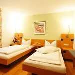 Hotel Spitzenpfeil 3*