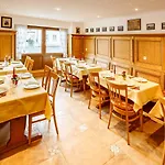 Spitzenpfeil Hotel 3*