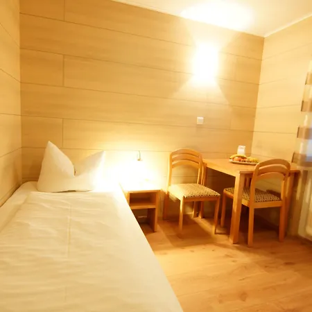 Spitzenpfeil Hotel 3*