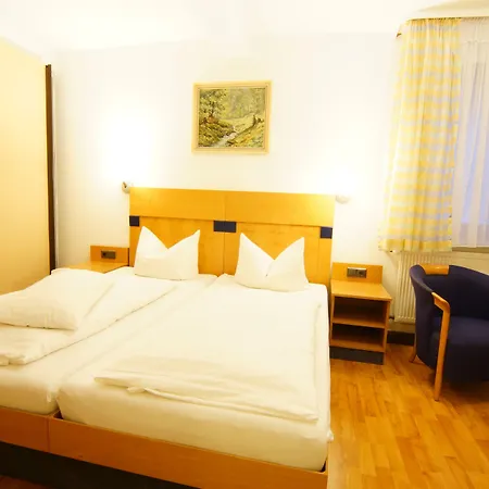 Spitzenpfeil 3* Michelau in Oberfranken