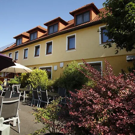 Spitzenpfeil Hotel 3*